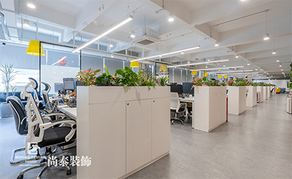 极简风办公室装修：高级感与耐看度并存